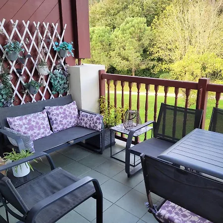 Olatua La Vague Votre Havre Basque A La *